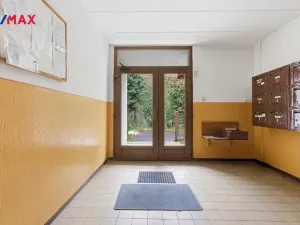 Prodej bytu 3+1, Karlovy Vary - Drahovice, Vítězná, 86 m2