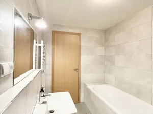 Pronájem bytu 2+kk, Liberec - Liberec I-Staré Město, Vítězná, 65 m2