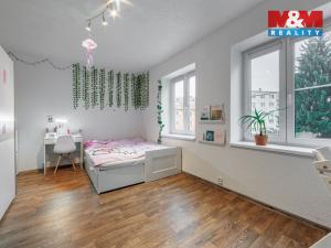 Prodej bytu 4+1, Karlovy Vary, Sládkova, 94 m2
