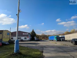 Pronájem garážového stání, Teplice, Novosedlická, 107 m2