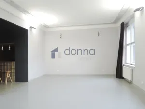 Pronájem obchodního prostoru, Praha, Chorvatská, 170 m2