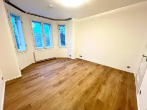 Pronájem bytu 4+1, Praha - Vinohrady, Vinohradská, 112 m2