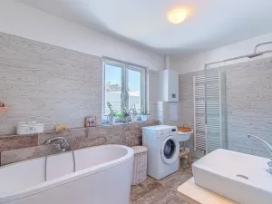 Prodej rodinného domu, Mořkov, U kaple, 88 m2