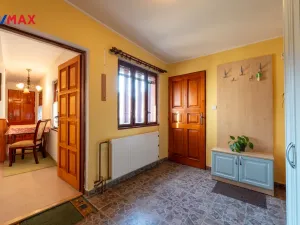 Prodej rodinného domu, Újezd, 217 m2