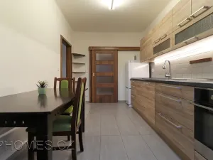 Pronájem bytu 2+1, Praha - Vokovice, Na dlouhém lánu, 56 m2