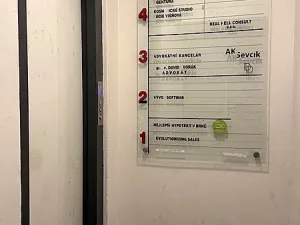 Pronájem kanceláře, Brno, Husova, 69 m2