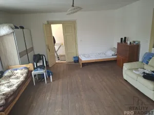 Pronájem bytu 2+1, Běloky, 100 m2