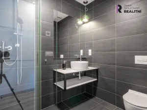 Pronájem bytu 1+kk, Zlín, Lorencova, 43 m2