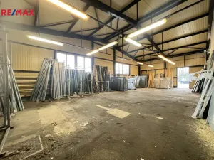 Prodej výrobních prostor, Pardubice - Studánka, Průmyslová, 600 m2