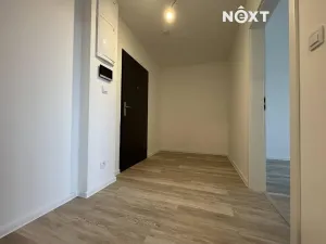 Pronájem bytu 2+kk, České Budějovice, Branišovská, 49 m2