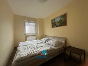 Prodej bytu 3+1, Teplice, U Hadích lázní, 73 m2