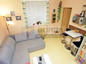 Prodej bytu 1+1, Neratovice, 28 m2