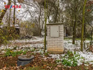 Prodej pozemku pro bydlení, Praha - Klánovice, Boušova, 1678 m2