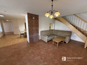 Pronájem rodinného domu, Orel, 191 m2