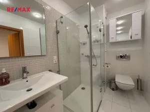 Pronájem bytu 3+kk, Praha - Strašnice, Vinohradská, 96 m2