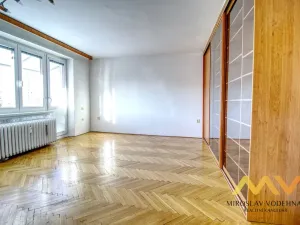 Prodej bytu 3+1, Hradec Králové - Nový Hradec Králové, Moravská, 67 m2