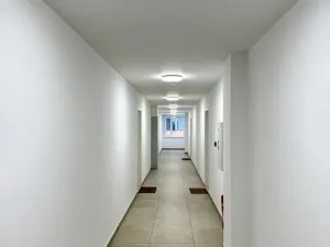 Pronájem bytu 2+kk, Znojmo, MUDr. Jana Janského, 40 m2