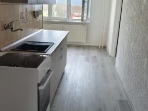 Pronájem bytu 4+1, Jirkov, Studentská, 77 m2