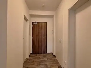 Pronájem bytu 3+kk, Praha - Holešovice, Na Maninách, 57 m2