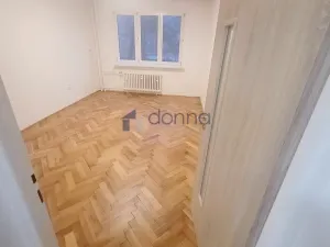 Pronájem bytu 3+1, Praha, Maříkova, 70 m2