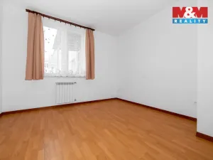 Prodej bytu 3+1, Janovice nad Úhlavou, Rozvojová zóna, 100 m2