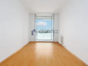 Pronájem bytu 3+1, Praha, Vybíralova, 77 m2