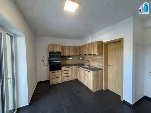 Pronájem bytu 2+kk, Nýřany, Benešova třída, 48 m2