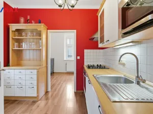 Prodej bytu 4+1, Karlovy Vary, Ondříčkova, 87 m2