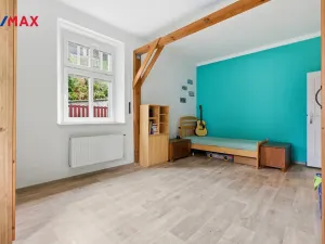 Prodej bytu 4+1, Karlovy Vary, Ondříčkova, 87 m2