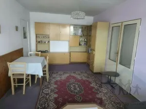 Prodej bytu 3+1, Praha - Troja, Krosenská, 68 m2