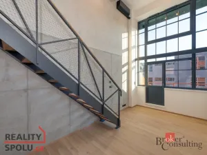 Pronájem bytu 2+kk, Praha - Vysočany, Kolbenova, 54 m2