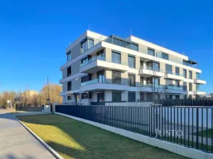 Pronájem bytu 2+kk, Praha, Armády, 53 m2