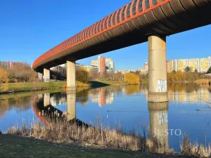 Pronájem bytu 2+kk, Praha, Armády, 53 m2