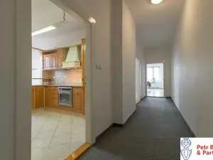 Pronájem bytu 3+1, Rakovník, Husovo náměstí, 95 m2