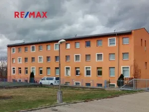 Prodej bytu 1+kk, Louny, U Zastávky, 34 m2