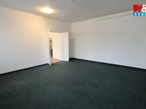 Pronájem bytu 2+kk, Kladno, T. G. Masaryka, 66 m2