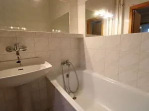 Pronájem bytu 3+1, Zlín, Mlýnská, 68 m2