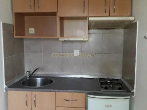 Pronájem bytu 1+kk, Brno - Lesná, Seifertova, 13 m2