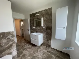 Pronájem bytu 2+kk, Břeclav, Šilingrova, 70 m2