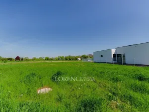 Prodej pozemku, Praha - Kbely, Ponikelská, 707 m2