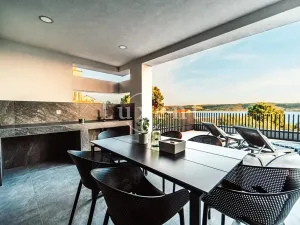 Prodej rodinného domu, Zadar, Chorvatsko, 210 m2