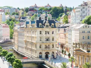 Prodej bytu 2+kk, Karlovy Vary, Vřídelní, 63 m2