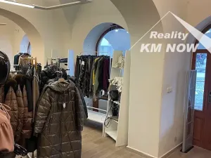 Pronájem obchodního prostoru, Kroměříž, Velké náměstí, 55 m2