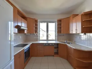 Pronájem vily, Praha - Smíchov, Nový Zlíchov, 800 m2