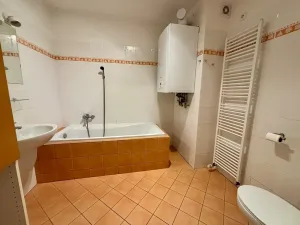 Prodej bytu 4+kk, Jesenice, Za Rybníkem, 104 m2