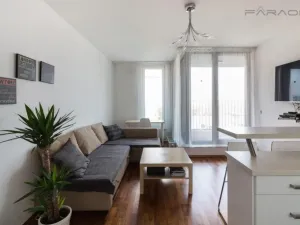 Pronájem bytu 2+kk, Praha - Smíchov, Švédská, 60 m2