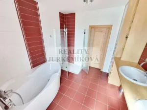 Pronájem bytu 1+kk, České Budějovice - České Budějovice 7, Janáčkova, 25 m2