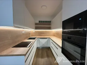 Pronájem bytu 2+kk, Zlín, Ševcovská, 65 m2