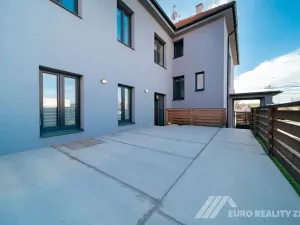 Pronájem restaurace, Otrokovice, Dr. E. Beneše, 237 m2