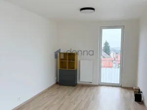 Pronájem bytu 2+kk, Praha, Hofbauerova, 45 m2